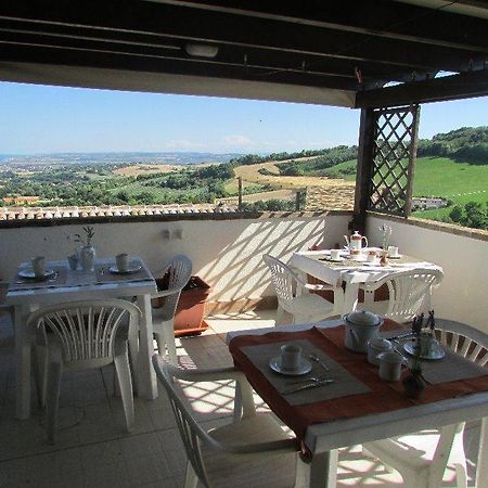 B&B A Casa Mia Sirolo Buitenkant foto